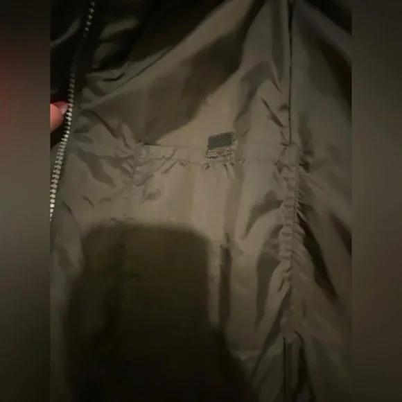 ❤️WIND RIVER VEST FOR SALE❤️ - Picture 4 of 8